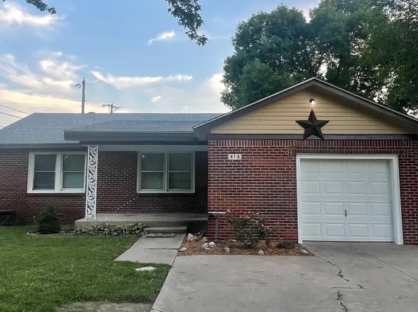 615 Anita Dr, Haysville, KS 67060