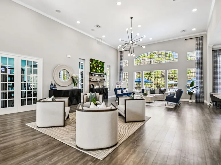 Knightsbridge at Stoneybrook — Photo 54