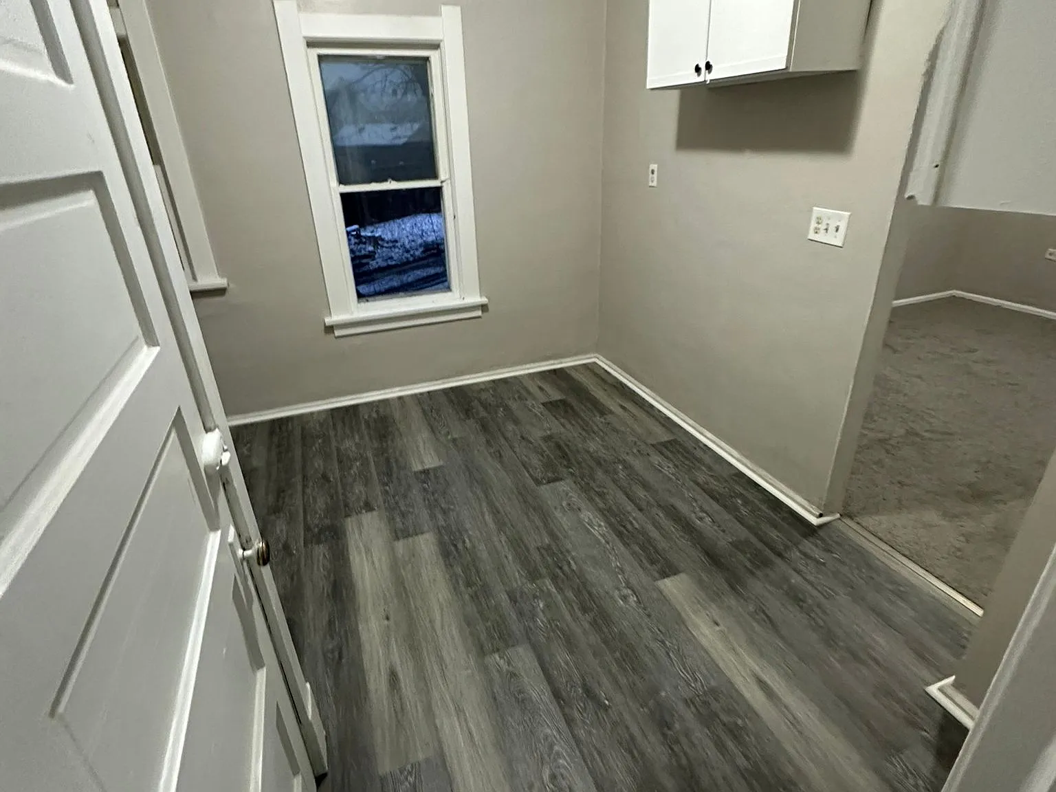 3 bed, 936 sqft, $1,015 — Photo 4
