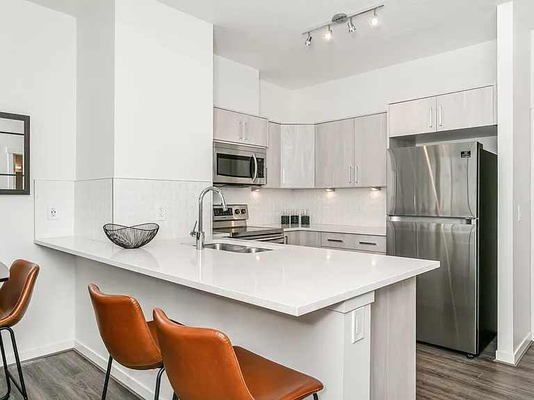 10215 95th St NW — Photo 59