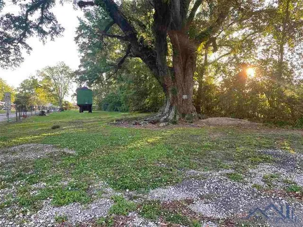 110 Marcel Ln, Houma, LA 70360