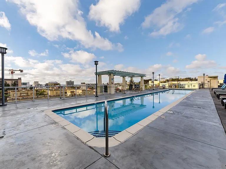 850 Beech St #307 — Photo 38