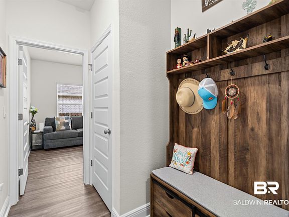 5th image of 1099 Pencarro Blvd