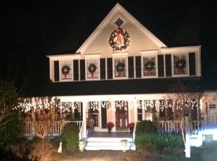 1550 Trails Edge Ln, Reston, VA 20194