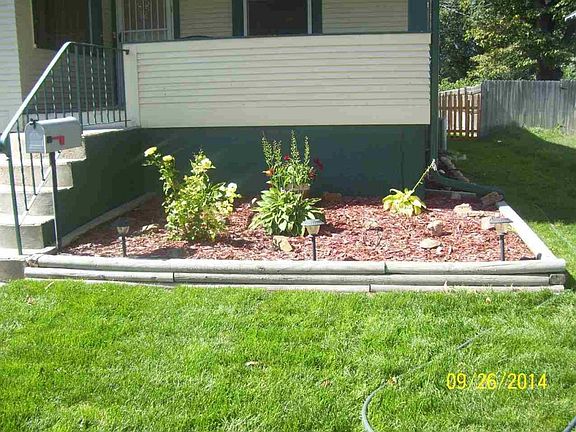 2nd image of 612 S Willow St