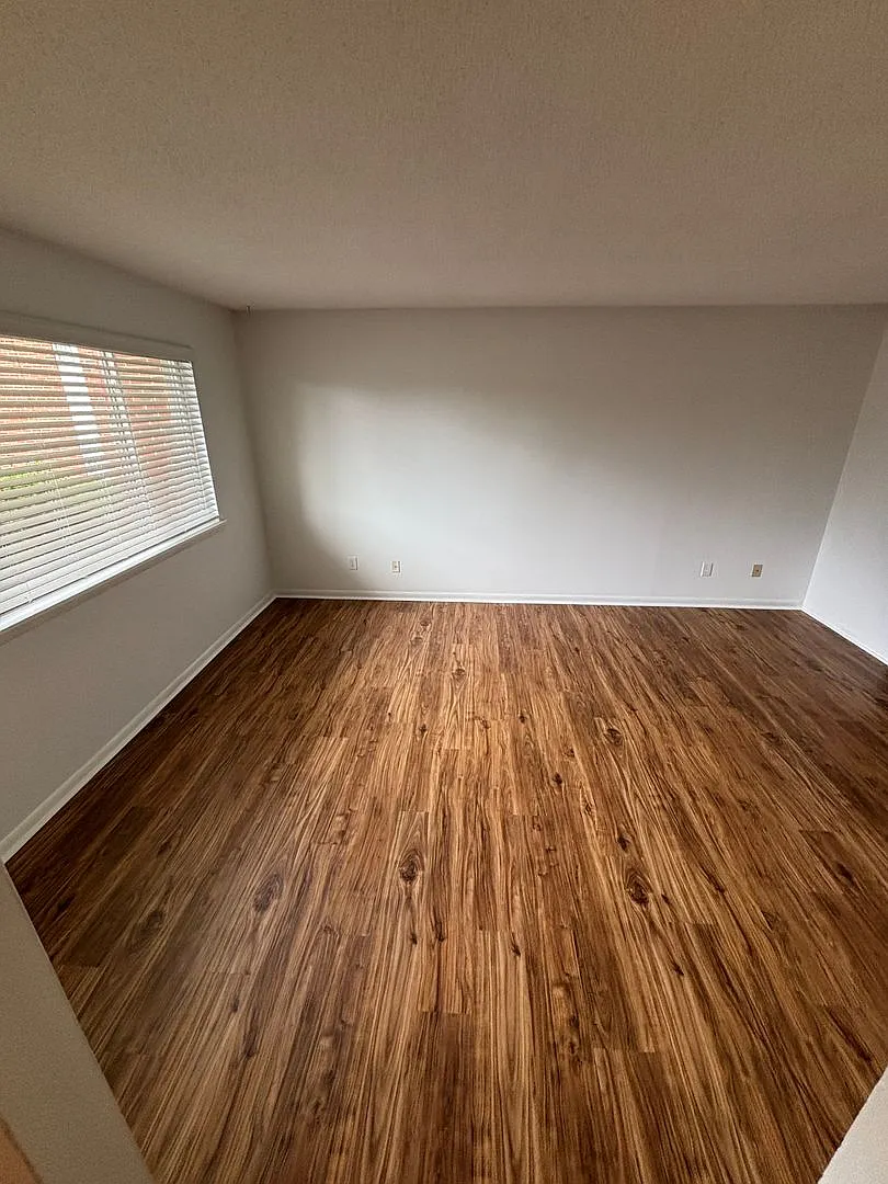 2378 Champion Ct ~ 2 Bedroom / 2.5 Bathroom ~ Convenient to NCSU Campus locations — Photo 3