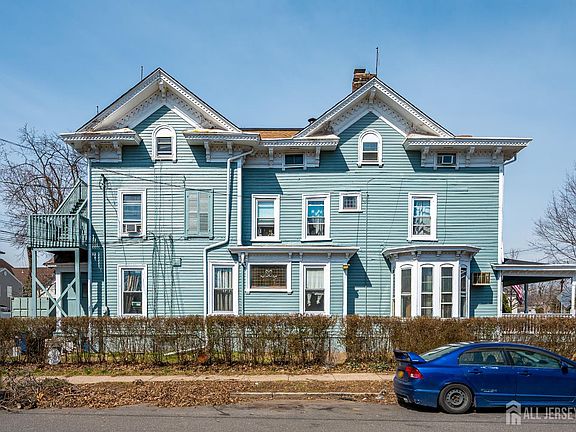 4th image of 518 Central Ave #22