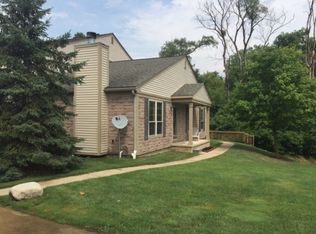 3073 Forest Creek Ct, Ann Arbor, MI 48108