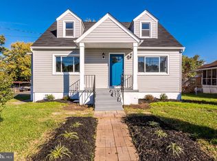 342 Holy Cross Rd, Baltimore, MD 21225