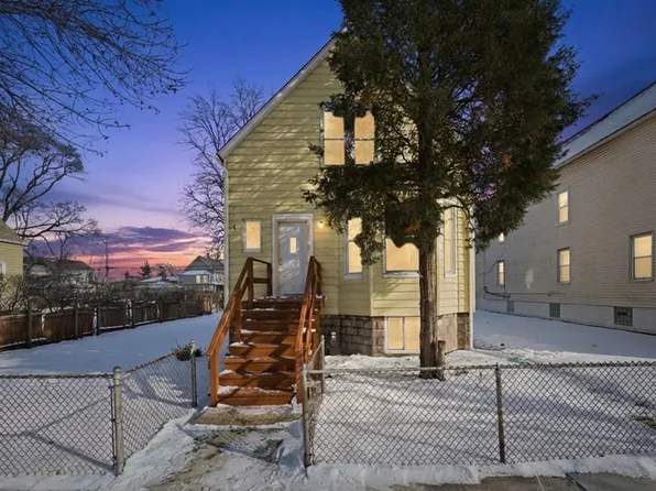 10451 S Hoxie Ave, Chicago, IL 60617