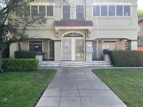 964 N Van Ness Ave Photo 1