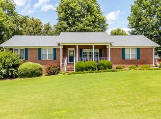 335 Jordan Glen Ln, Savannah, TN 38372