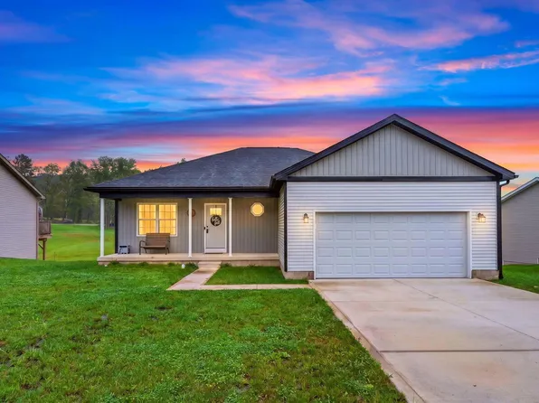 13922 Hemlock Pkwy, Logan, OH 43138