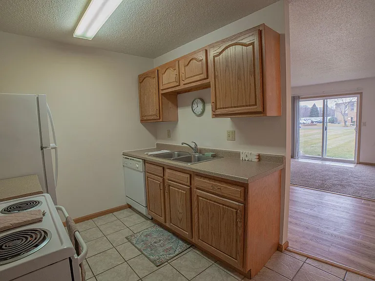Windwood Estates — Photo 16