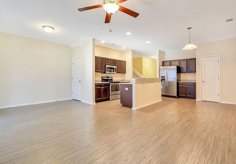 285 Cantle Dr — Photo 8