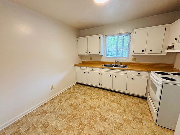 4th image of 109 Northview Dr #3