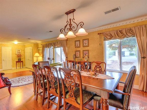 5th image of 2853 Stephens Ln