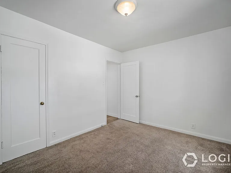 1772 E 2100 S — Photo 11
