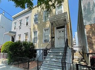 3211 38th Ave #1, Long Island City, NY 11101