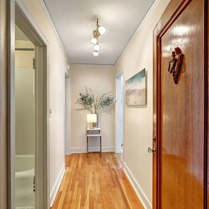 145 N 84th St