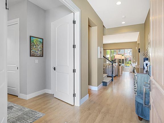 5th image of 46 Audubon Way