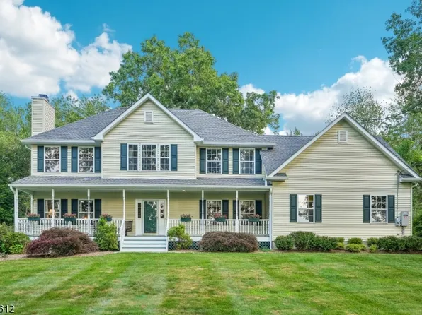 3 Florence Ln, Andover Twp., NJ 07860