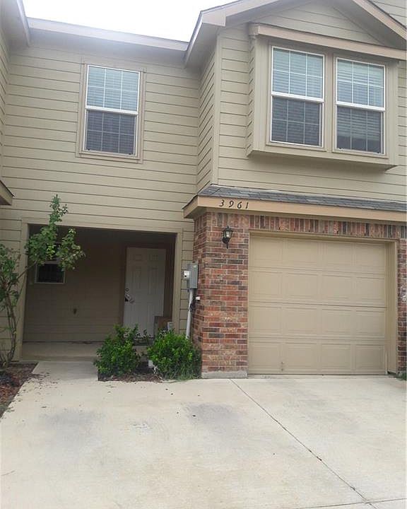 1st image of 3961 Vista Mar Dr