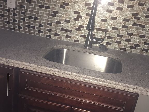 3rd image of 138-07 97 Ave