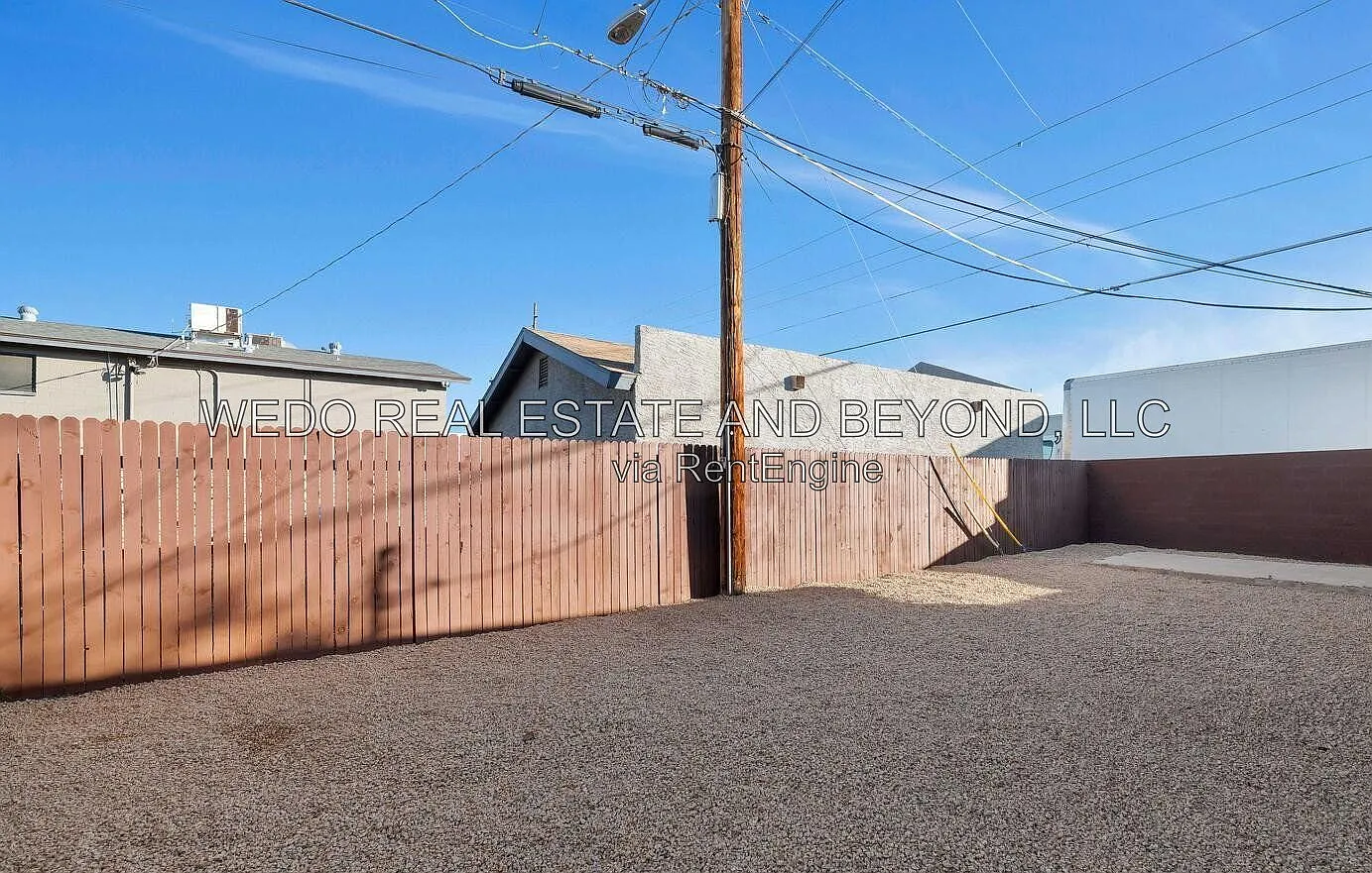 1 bed, 1.0 bath, 600 sqft, $995 — Photo 4