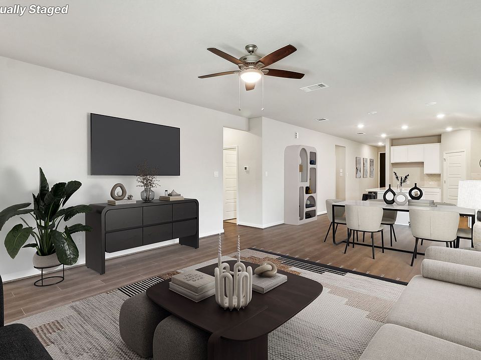 SAN_Remington_Hughes_841_VM Living Dining_11531 Buffalo Grv