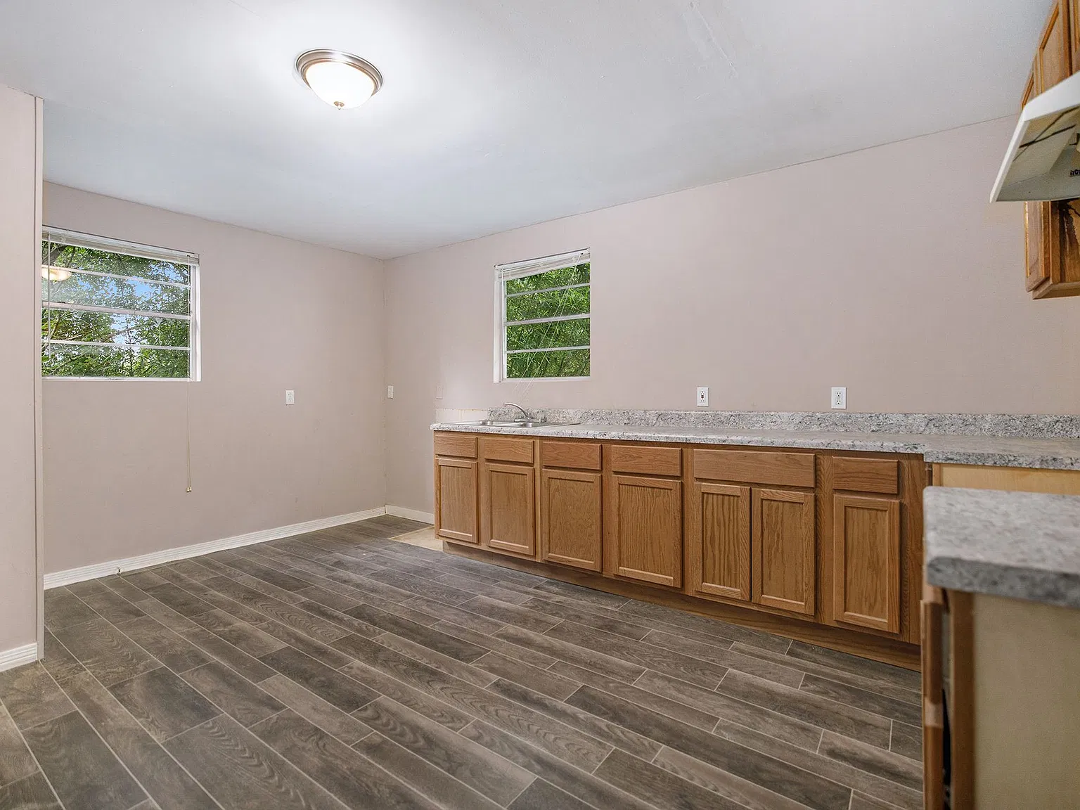 4311 5th Avenue - 1 — Photo 3