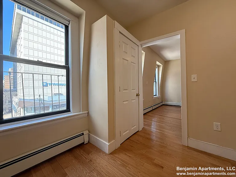 232 Cambridge St #13 — Photo 8