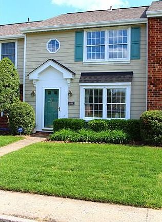 2nd image of 9422 Tracey Lynne Cir #9422