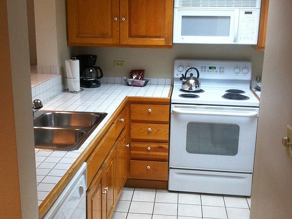2nd image of 645 S Park Ave #3-703