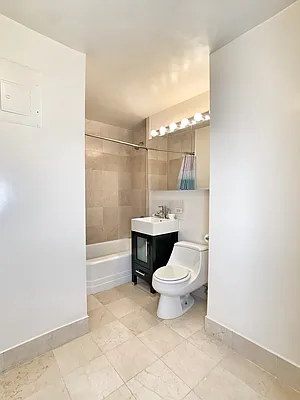 Rented by Corcoran | media 19