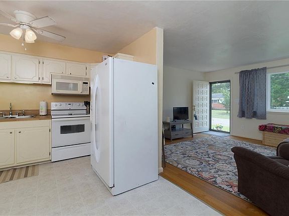 Semi-open floor plan. 
