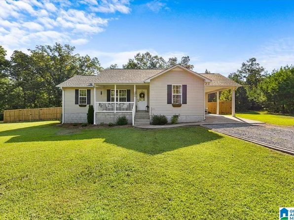 105 Freedom Ln, Centre, AL 35960
