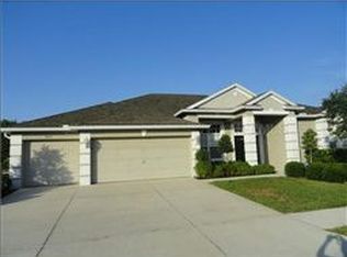 5637 Spectacular Bid Dr, Zephyrhills, FL 33544