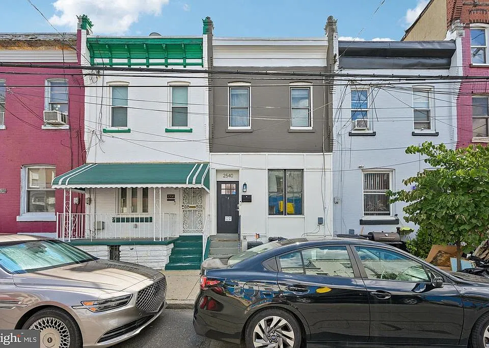 2540 W Montgomery Ave