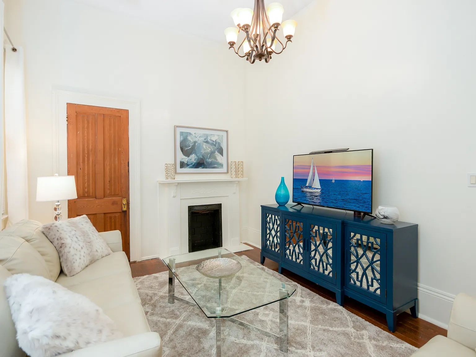 2 bed, 980 sqft, $1,700 — Photo 4