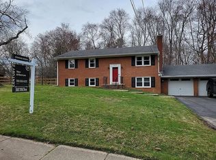 4816 Pole Rd, Alexandria, VA 22309