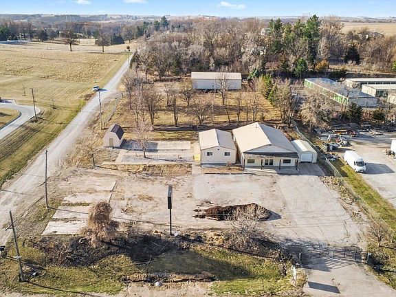 5th image of 113 Rock Bluff Rd