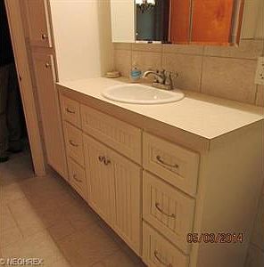 4th image of 6225 Wall St