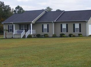 17 Sandrock Dr, Sylvania, AL 35988