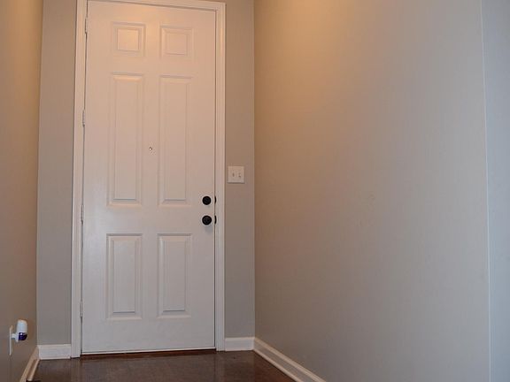 2nd image of 7182 Grapetree Trl