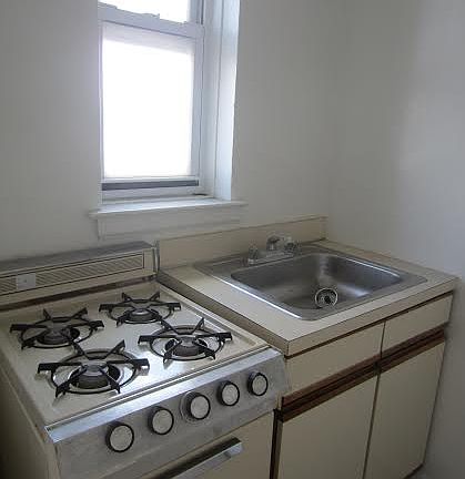 2nd image of 70 Park Ter E APT 6A