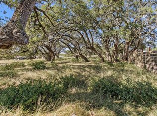 1400 Greenlawn Pkwy, Blanco, TX 78606