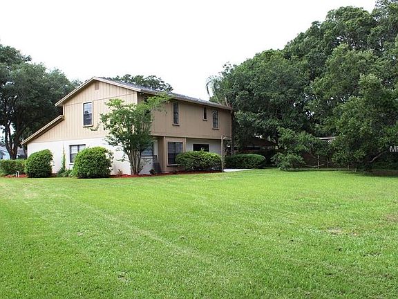 2nd image of 3811 Cloverhill Ct