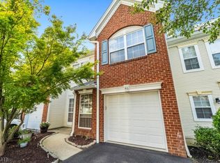 46 Heritage Ct, Towaco, NJ 07082