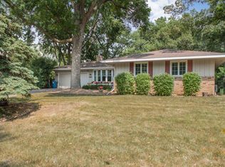 1673 23rd Ave NW, New Brighton, MN 55112